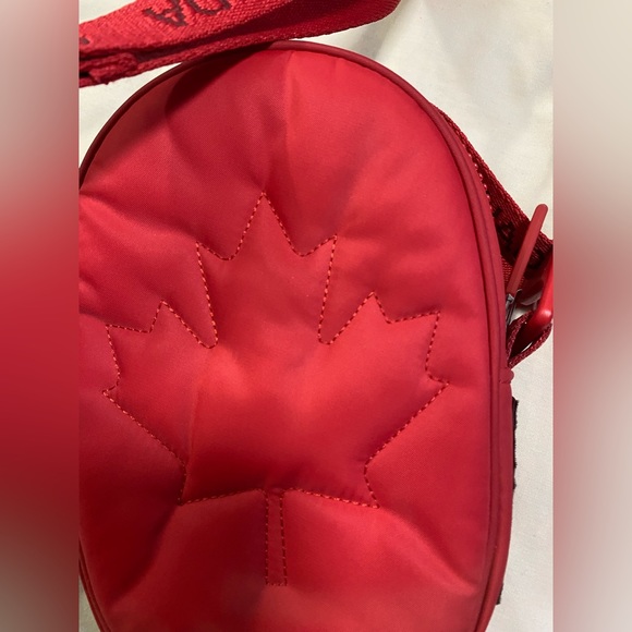 Lululemon Micro shoulder bag - Picture 5 of 8